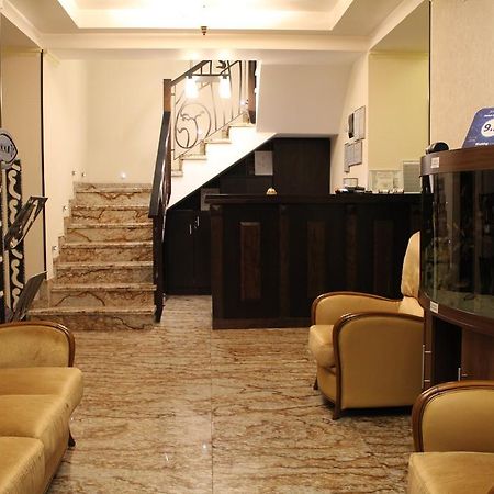 Hotel Anna Junior Targu Jiu Bagian luar foto