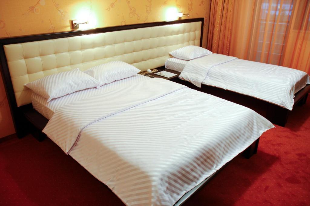 Hotel Anna Junior Targu Jiu Ruang foto