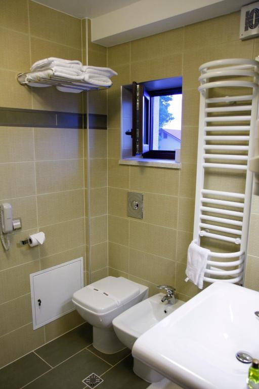 Hotel Anna Junior Targu Jiu Ruang foto