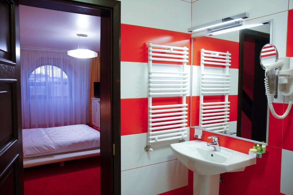 Hotel Anna Junior Targu Jiu Ruang foto